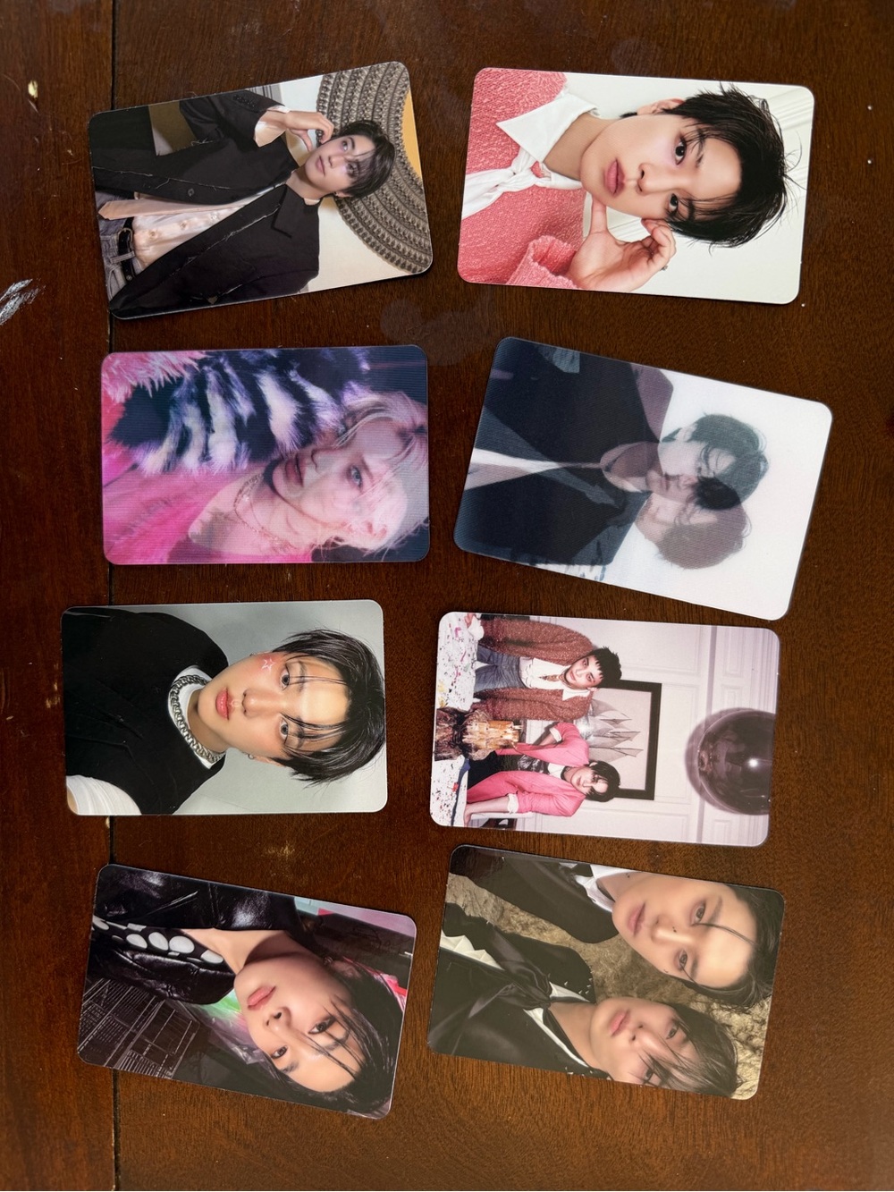 Stray Kids Do it / Karma Photo Cards, CDs, random inclusions